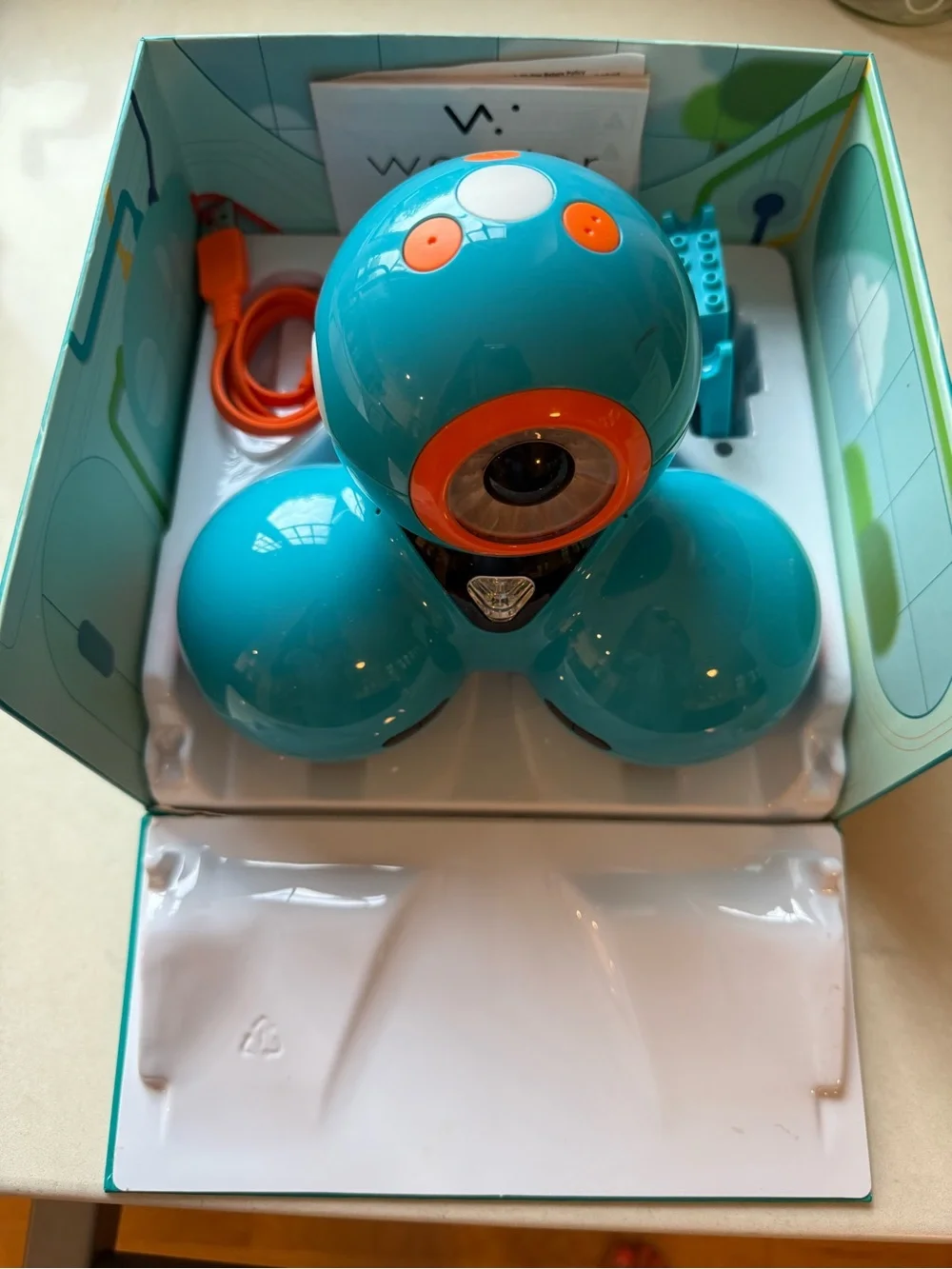Wonder Workshop Dash Coding Robot - STEM Learning